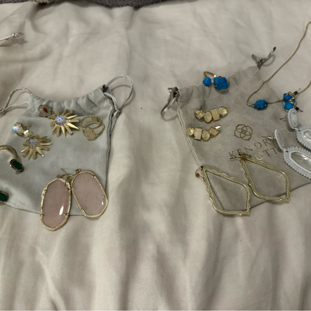 Kendra Scott bundle - gold statement earrings, necklace, bracelet